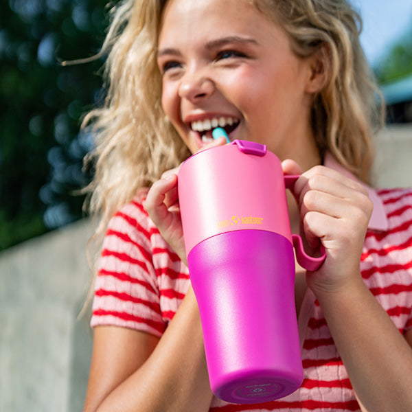 Rise Tumbler 770ml med flip-lock och sugrör